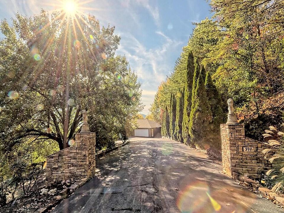 397 Belaire Dr Hiawassee GA Zillow