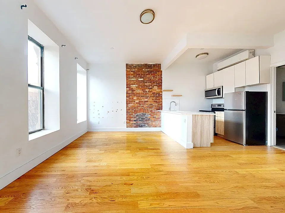 269 W 134th St #3A