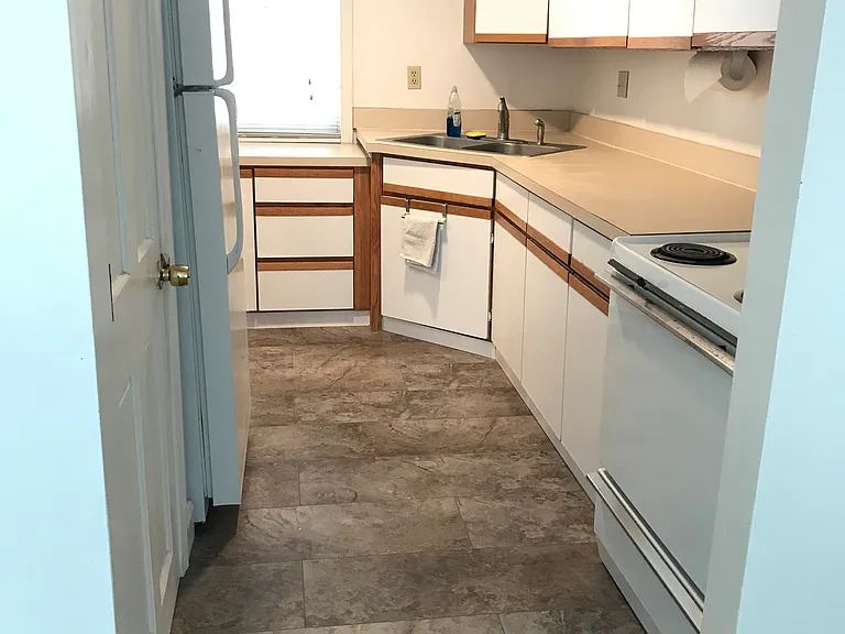 9 Orchard Dr — Photo 4