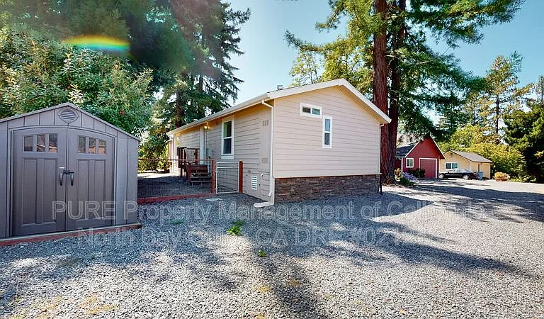 5389 Gravenstein Hwy N — Photo 23