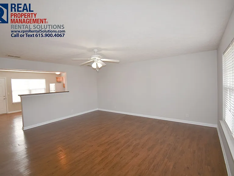 215 Indian Park Dr — Photo 5