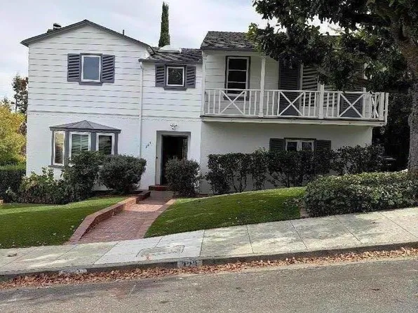 323 Sonora Dr, San Mateo, CA 94402