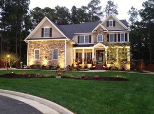 10124 Elm Crest Dr, North Chesterfield, VA 23236