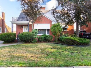 1547 Emmons Blvd, Lincoln Park, MI 48146