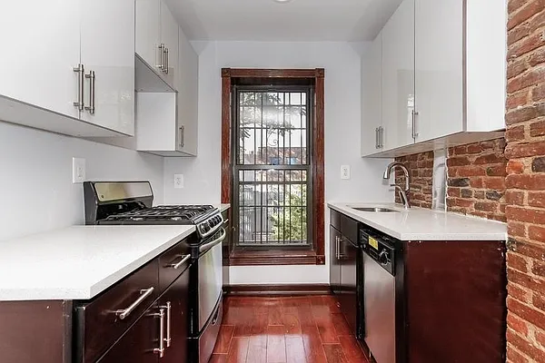 Rented by Blue Egg Realty Corp | media 11