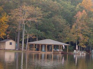 352 Possum Point Dr, Eatonton, GA 31024