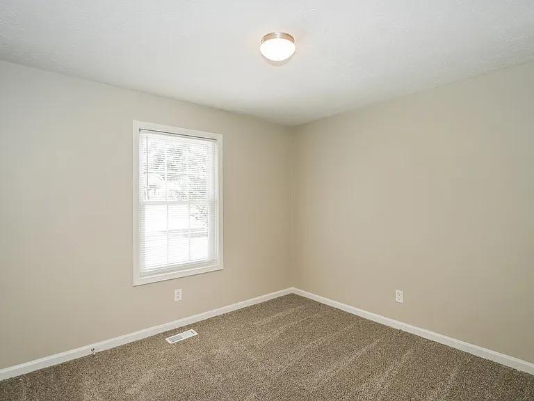 3221 Jessica Dr — Photo 14