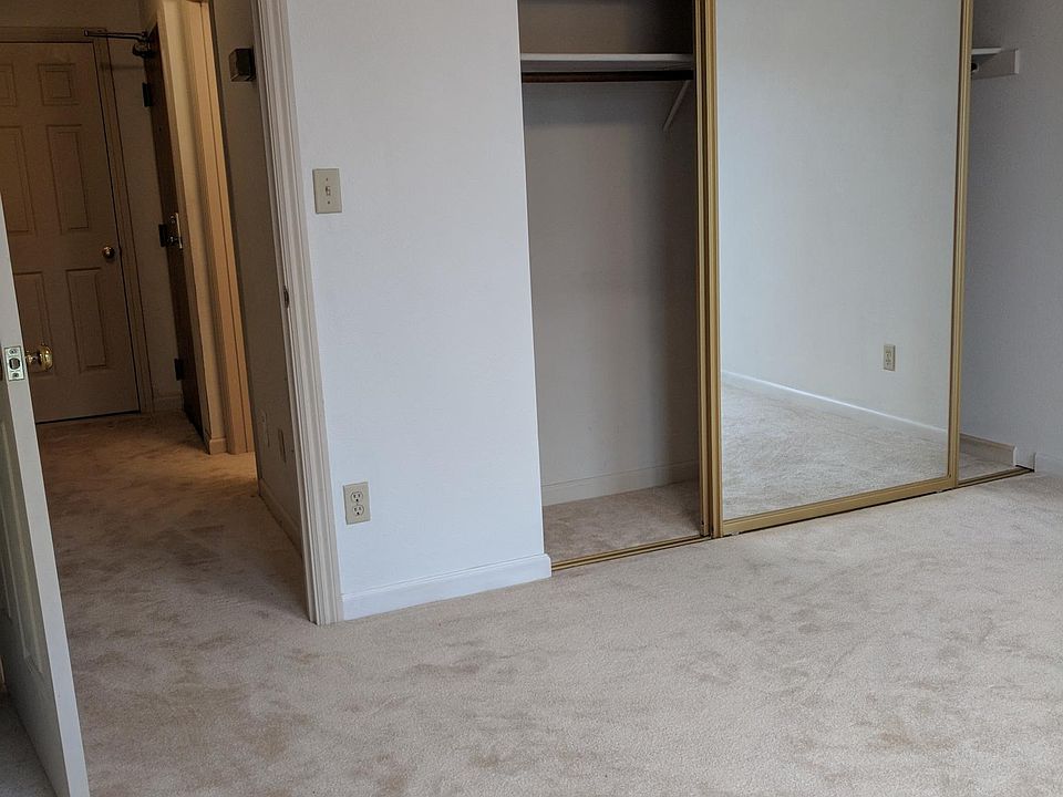Bedroom (with closet space)