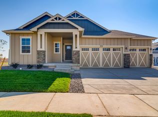 2161 First Light Ct, Windsor, CO 80550