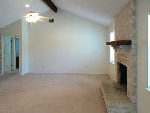 4th image of 112 Skyview Dr