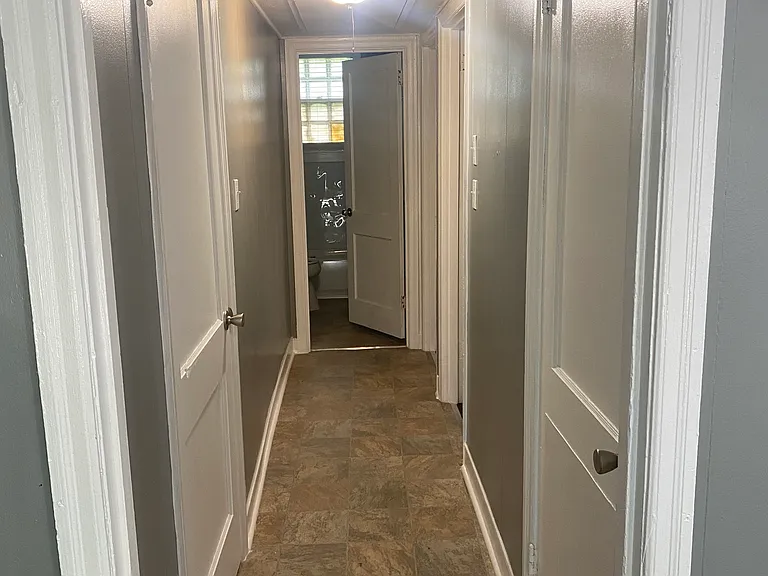 2828 Little St — Photo 2