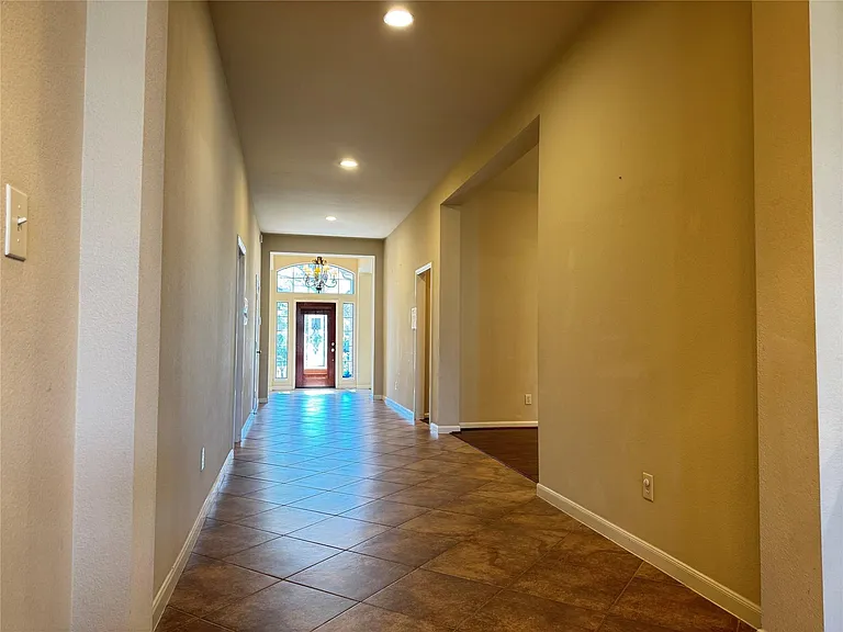 27926 Barberry Banks Ln — Photo 16
