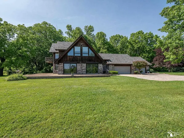 3830 Brest Rd, Newport, MI 48166