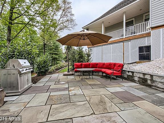 3rd image of 3392 Canary Ct