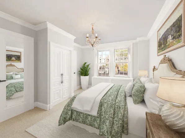 125 East 63rd Street image 8 of 10