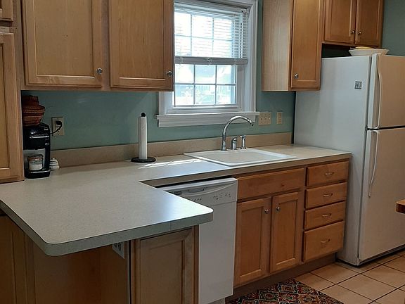 5th image of 2118 Berkley Pl