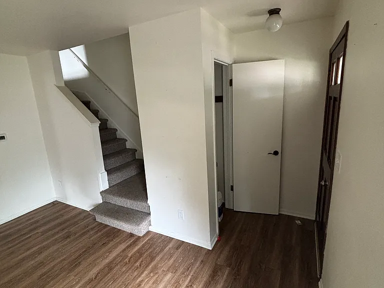2129 Kilps Dr — Photo 6