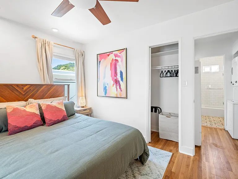 3717 Riviera Dr — Photo 16