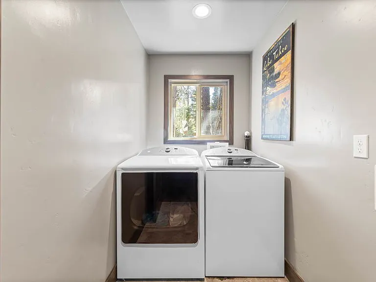 7026 Bellevue Ave — Photo 37
