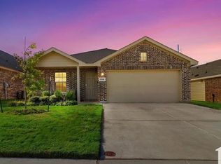 8228 High Garden St, Fort Worth, TX 76123