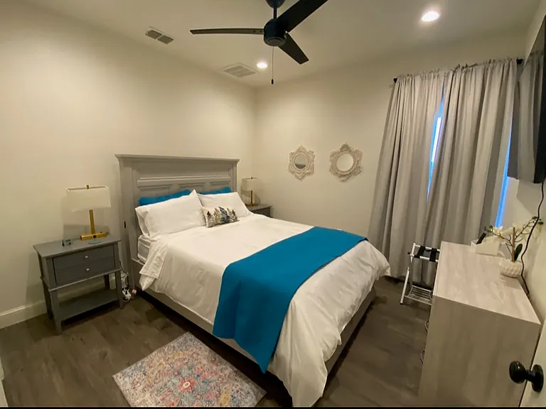 5901 Fordham St — Photo 17