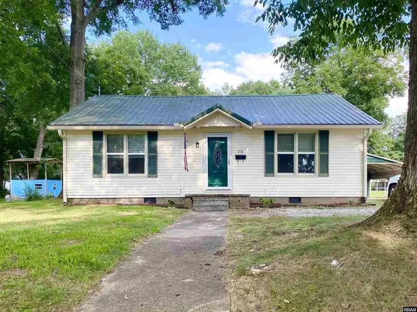 218 Elm St, Martin, TN 38237