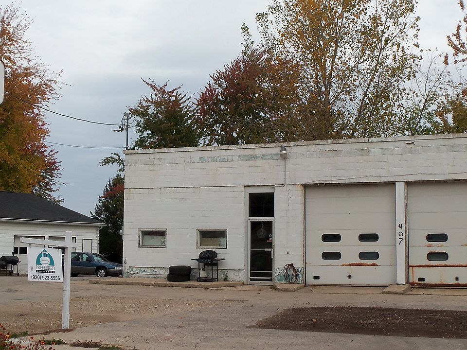 2nd image of 407 Fond Du Lac St