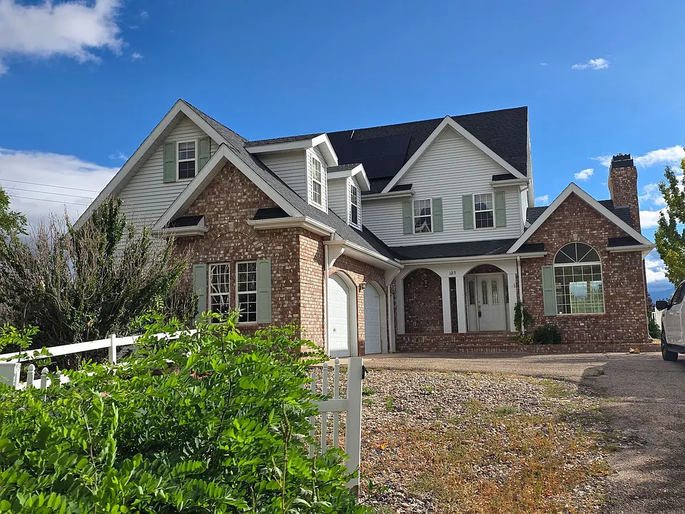 123 Rachel Ln