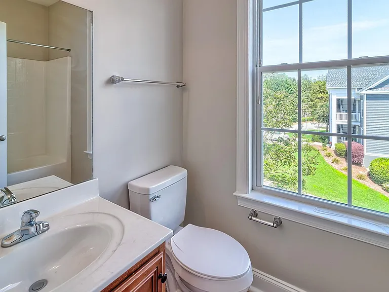 118 Sandlapper Way #2B — Photo 32