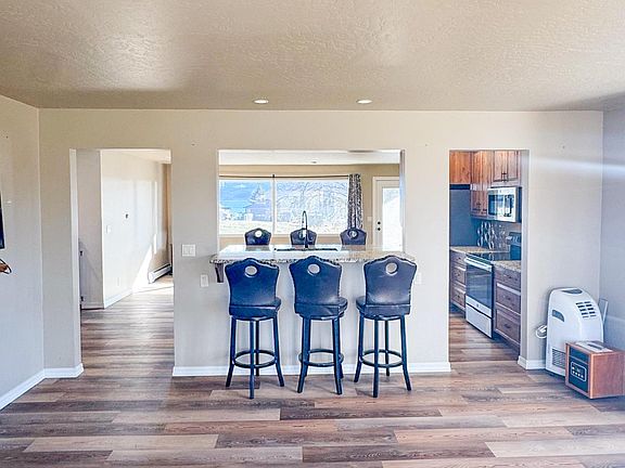 5th image of 35408 Rocky Point Rd