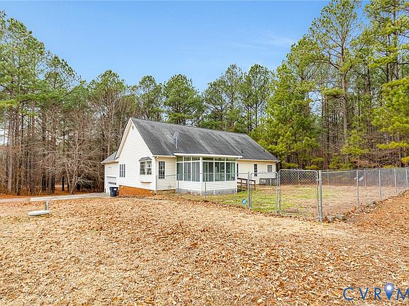 2nd image of 19423 Indian Rd