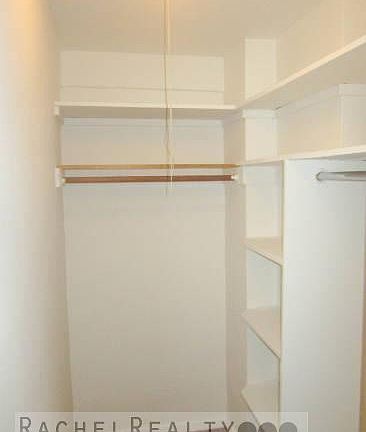 5th image of 3660 Oxford Ave APT 12C
