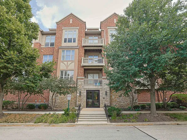 1739 Tudor Ln Unit 308, Northbrook, IL 60062