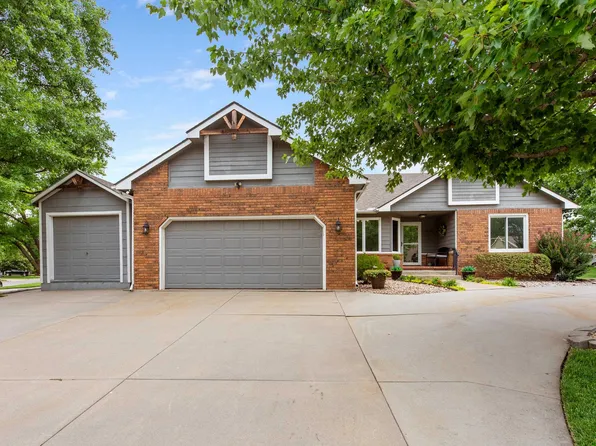 12018 W Rolling Hills St, Wichita, KS 67235