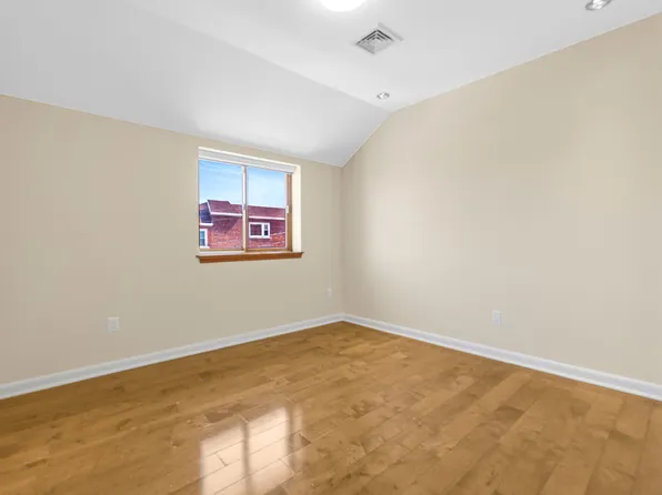 83-18 58th Avenue image 18 of 43