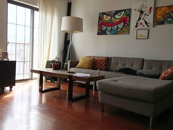 4th image of 24 Lawton St APT 5F