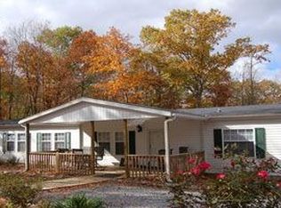 1040 Bandit Run Dr, Jonesville, NC 28642