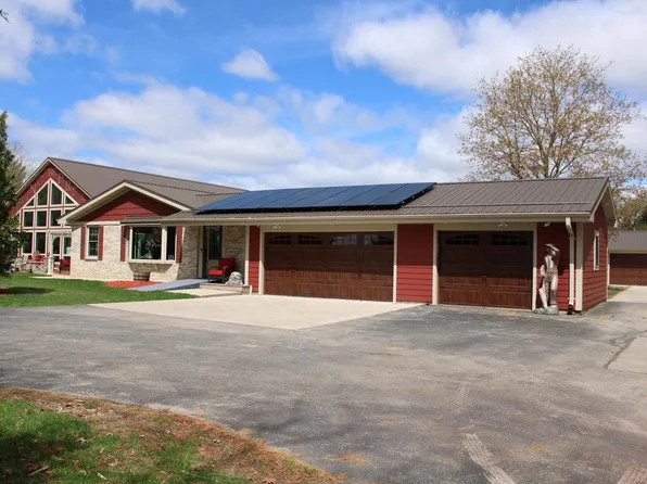 890 County Highway H, Kewaskum, WI 53040