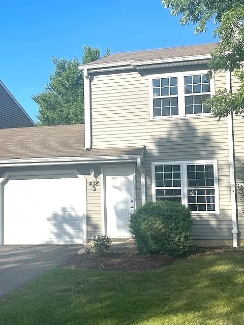 438 Meadow Hill Ln photo 1