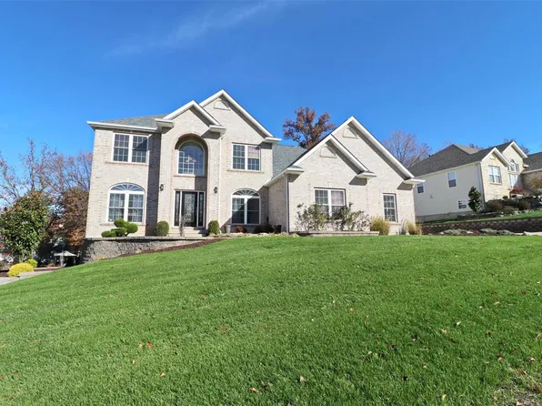 411 Deer Crossing Dr, Festus, MO 63028