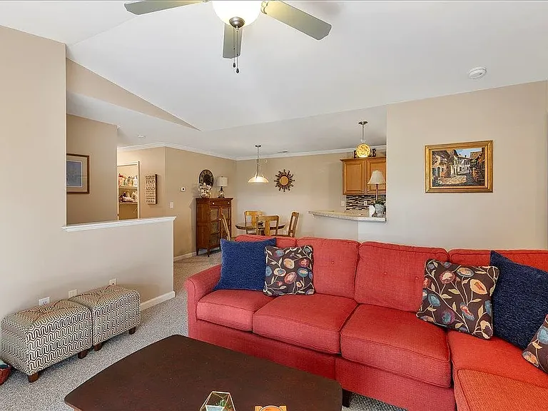 211 S Knollwood Dr #2305 — Photo 2