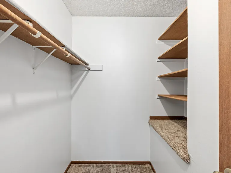 13317 Zenith Ln — Photo 12
