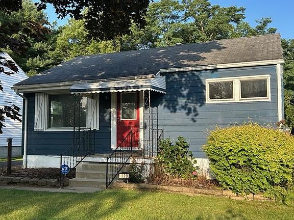 2nd image of 329 Buckeye Ave
