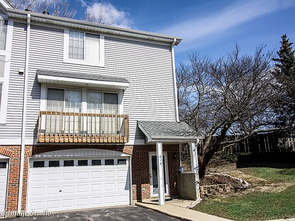2nd image of 814 W Saint Johns Pl