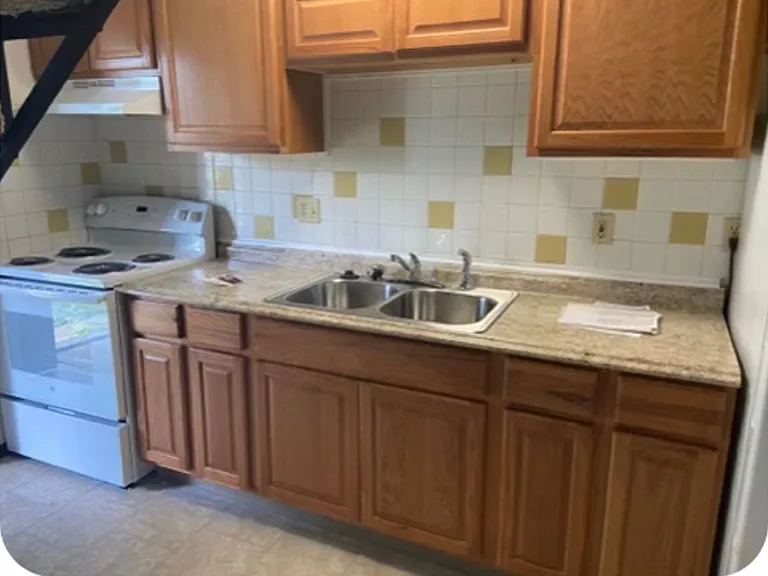 287 S Williams St — Photo 6