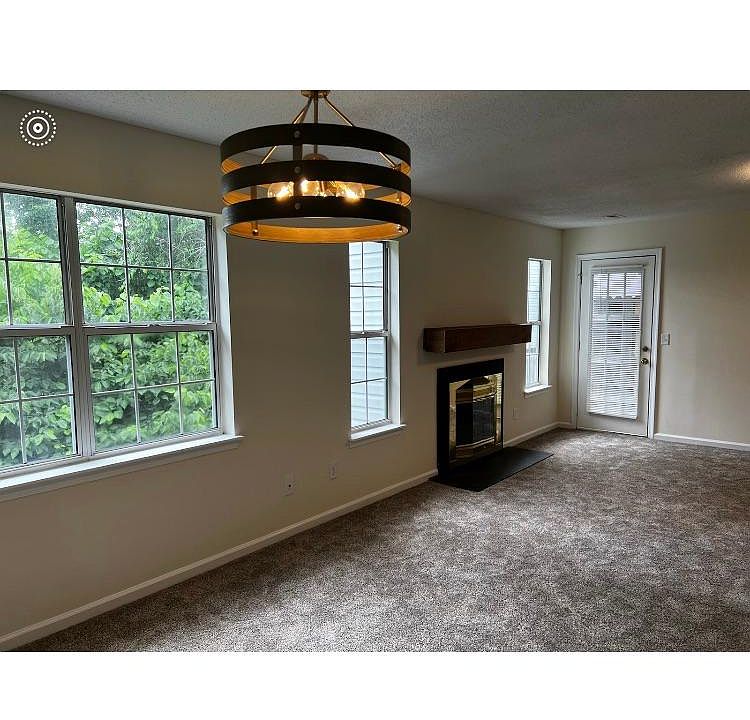 2nd image of 4228D Edith Ln #D