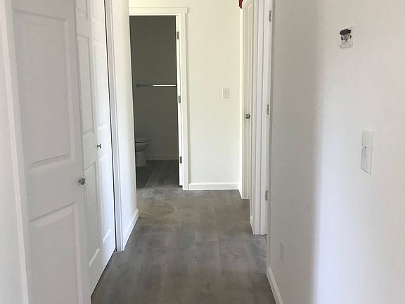 5th image of 1917 W 19th Ave #230