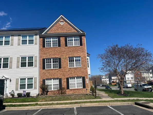 100 Sand Dollar Cv, Stafford, VA 22554