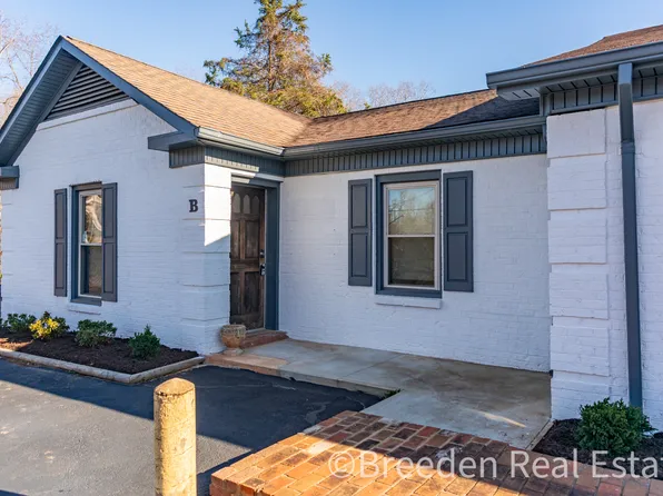 086-01: 204 East McDowell Street - B