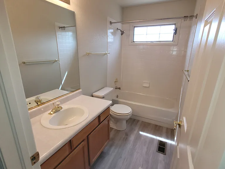 9214 Winona Ct — Photo 13